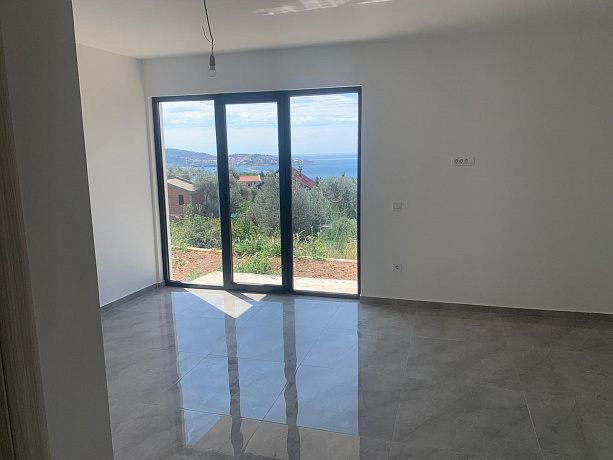 Three Houses for sale in Bar with a sea view